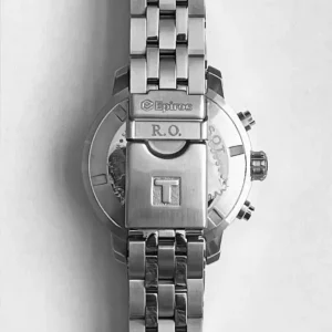 Reloj con logotipo para regalar al gerente.